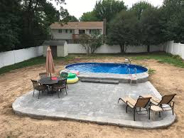 Chicago pool builders, platinum pool, has a legacy that has raised the standards of excellence in residential and commercial inground swimming pools, spas, and waterscapes in chicago and surrounding chicago suburbs. Semi Inground Pool For Small Backyard Novocom Top
