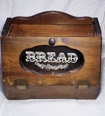 See more ideas about wooden bread box, bread boxes, diy furniture. 1983 Vintage Wooden Bread Box W Glass Face For Sale In Houston Tx Offerup