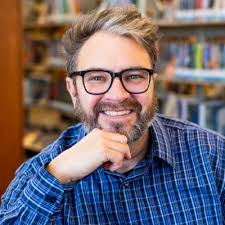 Today I delivered a full day workshop for the brilliant Beiersdorf team  here in Dubai. We spent the day at a stunning location in Dubai Media City,  which is home to thousands