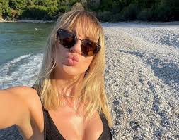 View latest posts and stories by @lesia_nikituk леся никитюк in instagram. Seksi Lesya Nikityuk V Kupalnike Ustroila Pozhar V Instagram