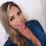 Bella Cann's Instagram, Twitter & Facebook