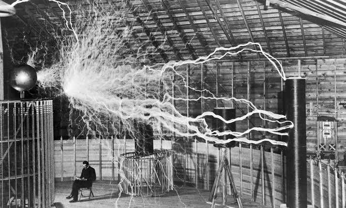 Hasil gambar untuk nikola tesla colorado springs lab"