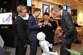 Deutsche bank, unter den linden 13. Quartier Zukunft Banking In Einer Digitalisierten Welt Bankinghub
