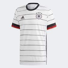 Die meisten auswärtsspiele, in denen es nicht möglich war, mit weißen trikots zu spielen, bestritt die deutsche elf mit grünen trikots und weißen hosen. Deutschland Em Trikot 2020 21