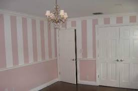 Bedroom pink and white striped wall. 15 Chic And Modern Striped Walls