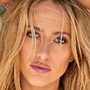 Quianna Smith's Instagram, Twitter & Facebook