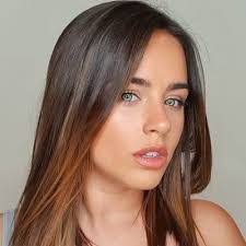 Hannah Sunderland's Instagram, Twitter & Facebook