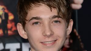 In 'Paper Towns' cast, Austin Abrams keeps low profile