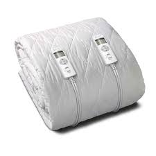 In the colder months, people try to stay warm by using their fireplaces, turning up their thermostats, or cranking up a. Bodyzone Double Quilted Fitted Heated Blanket Breville