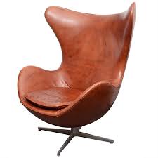 Beautiful original seagull chair by arne jacobsen for fritz hansen with beautiful new dyed leather and chrome frame. Pin On Modern Design