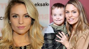 Julia Bergman i tårar på sonen Milans födelsedag