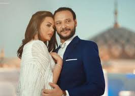قالت الفنانة هنادي مهنا، إنها قصدت أن تشارك في السباق الرمضاني هذا العام بشخصيتين مختلفتين، حيث تقدم في مسلسل 'الفتوة' شخصية 'شكر'، ووصفتها بانها فتاة 'جدعة'. Ù‡Ù†Ø§Ø¯ÙŠ Ù…Ù‡Ù†Ø§ ØªØ­ØªÙÙ„ Ø¨Ù…ÙŠÙ„Ø§Ø¯ ÙˆØ§Ù„Ø¯ØªÙ‡Ø§ Ø§Ù„ÙØ±Ù†Ø³ÙŠØ© Ø´Ø§Ù‡Ø¯ Ø§Ù„ØµÙˆØ±
