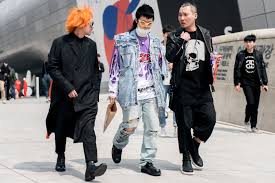 From Toddlers To K Pop Stars Seoul Fashion Week Takes Street Style To The Next Level Seoul Fashion Week Seoul Fashion Korean Fashion Kpop Bts
