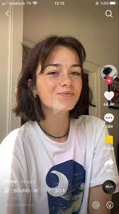 Mabel Connell's Instagram, Twitter & Facebook