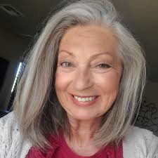 Are there any licensed massage therapists in Boswell who travel to Airbnbs?