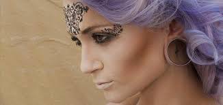 Nora Stahl's Instagram, Twitter & Facebook