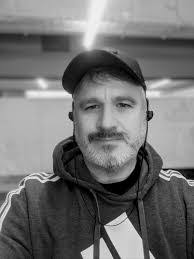 Brandon Devault's Instagram, Twitter & Facebook