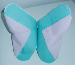 Vaissellejetable.fr vous présente plusieurs pliages de serviette en papier. Pliage Serviette Deux Couleur Gamboahinestrosa