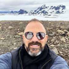 Karl Kovach's Instagram, Twitter & Facebook