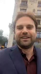 @SamShankland's video Tweet