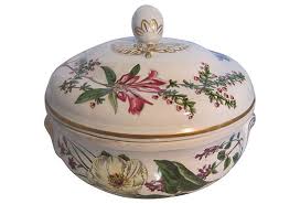Antique english georgian blue and white transfer beeston priory norfolk pattern pottery sauce tureen stand zacharia boyle of hanley spode spode stafford flowers bone. Spode Stafford Flowers Tureen Porzelan