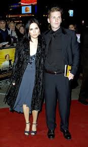 He appeared in amnesty bay investigating about the local legend of aquaman. Who Is Shaun Evans Dating Shaun Evans Girlfriend Wife