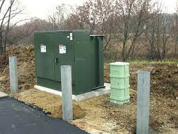 Could be an electrical transformer, a fios cross connect, or a cable box. What Are The Big Green Electrical Boxes Outside Of My Neighborhood Quora