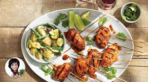 Hauts De Cuisse De Poulet Barbecue De Josee Di Stasio Recettes Iga Bbq Recipes Barbecue Chicken Barbecue Chicken Thighs