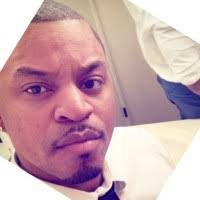 100+ perfiles de «Batiste»