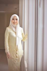 Ustaz farah shazliyana mohamed azmin (16 march, 1990) (daughter). Kami Sentiasa Ada Untuk Abah Di Saat Susah Atau Senang Farah Shazliyana Kongsi Luahan Rasa Buat Bapa Nona