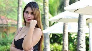 Dimana koleksi terbaru foto wanita tercantik yang pernah ada di indonesia ini menjadi idaman banyak lelaki karena memang parasnya yang. Goyang Panas Si Seksi Anggun Cantikka Senada Id