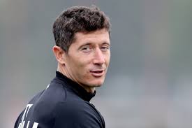 Please help with some ideas. Kurios Cnn Macht Robert Lewandowski Zum Trump Berater Aktuelle Fc Bayern News Transfergeruchte Hintergrundberichte Uvm