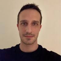 100+ perfiles de «Τριανταφύλλου»