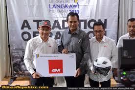 Tour de langkawi, numero in salita di artem ovechkin che fa tappa e maglia. Givi Sponsors 200 Helmets For Le Tour De Langkawi 2018 Bikesrepublic