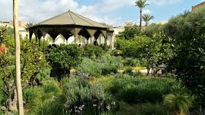 Altstadt sowie agdal und menaragärten gehören zum weltkulturerbe der unesco. Der Secret Garden In Marrakesch Ist Ein Islamischer Garten Blutenfreuden