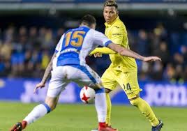 Roger martinez has agreed to join villarreal, where he is expected to replace cedric bakambu, who is tipped to move to beijing guoan. En Mexico Ponen A Roger Martinez En El America Castellon Informacion