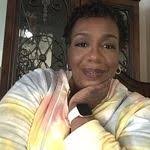 Zoe Dotson's Instagram, Twitter & Facebook