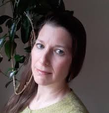 Kim Kies's Instagram, Twitter & Facebook