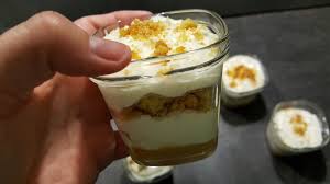 Verrines Au Caramel Au Beurre Sale Et Palets Bretons Popote De Petit Bohnium Caramel Au Beurre Palet Breton Caramel Au Beurre Sale