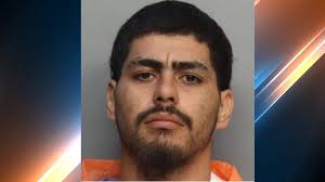 Arrestation à Homestead pour vol à main armée d'une mère et de son fils