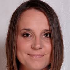 Barbara Kardos's Instagram, Twitter & Facebook