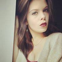 Kristen Nagel's Instagram, Twitter & Facebook