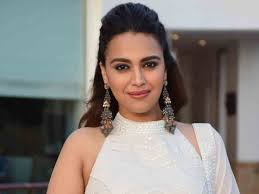 But all the jokes aside , swara bhaskar is such a strong and admirable person for standing up and voicing out her opinion on every issue when almost all the topnotch bollywood celebrities keep their. Swara Bhaskar Has Fun Celebrating Lockdown Birthday Bollywood Gulf News