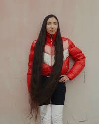 Whether you're having a bad hair day or you're just in the mood for a simple hairstyle, you'll like the look and simplicity of this hair tutorial. Indie Captures The Long Hair Festival In Poland Indie Mag