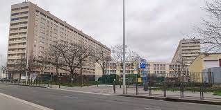 Ce maître de stage m'avait. Nanterre La Rehabilitation Du Quartier Anatole France Se Precise La Gazette De La Defense