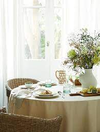 With two 15.75 open end extensions, the table can seat 8 or 10 people comfortably. John Lewis Partners Duhrer 4 6 Seater Extending Round Dining Table Oak