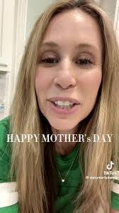 Dennis Sams's Instagram, Twitter & Facebook