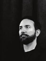 SERIE AUDIOVISUAL QUE DOCUMENTA 10 OBRAS ARGENTINAS CONTADAS POR SUS  AUTORES.