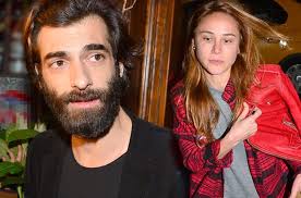 Ilker kaleli is a 36 year old turkish actor born on 11th may, 1984 in istanbul, turkey. Ilker Kaleli Ilker Kaleli Kimdir Ilker Kaleli Kac Yasinda Ve Ne Is Yapiyor Ilker Kaleli Daha Once Hangi Dizi Ve Filmlerde Rol Aldi Ilker Kaleli Hayati Haberler Haberler Com Bebekte
