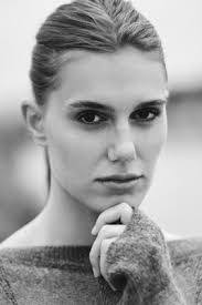 Alana Bergin's Instagram, Twitter & Facebook